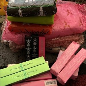Jeffree star makeup bundle